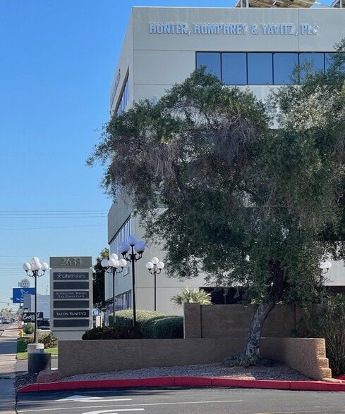 2633 E Indian School Rd, Phoenix, AZ for sale - Building Photo - Image 1 of 16