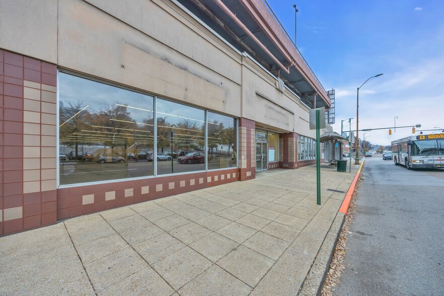 511 Market St, Chattanooga, TN for lease - Building Photo - Image 3 of 31