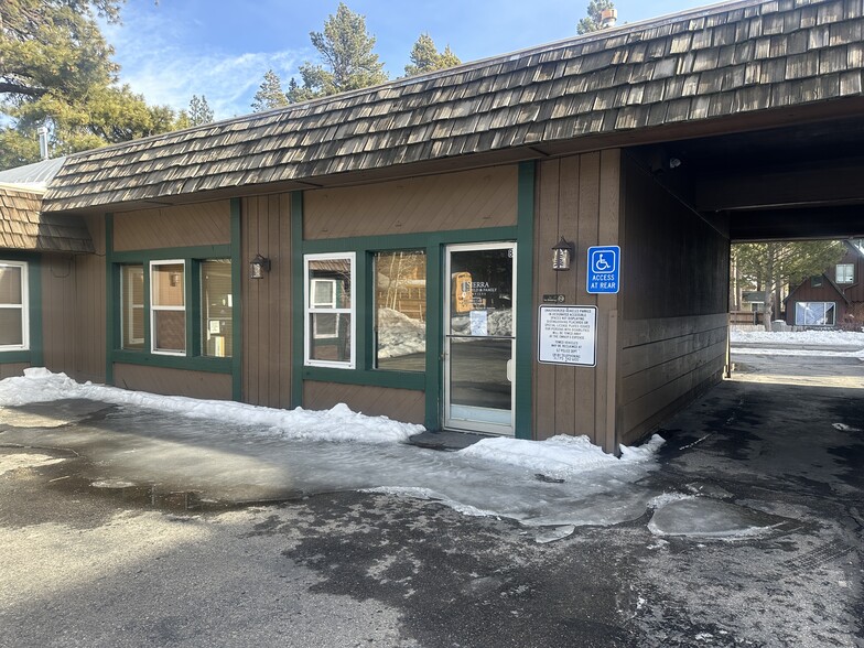 2580 Lake Tahoe Blvd, South Lake Tahoe, CA for lease - Building Photo - Image 2 of 2