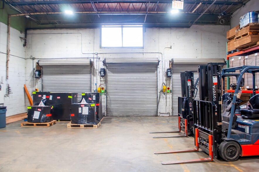 39 Progress St, Edison, NJ for sale - Building Photo - Image 2 of 32