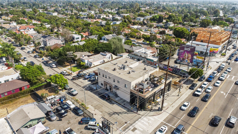 1700-1702 Lincoln Blvd, Venice, CA for sale - Building Photo - Image 2 of 10