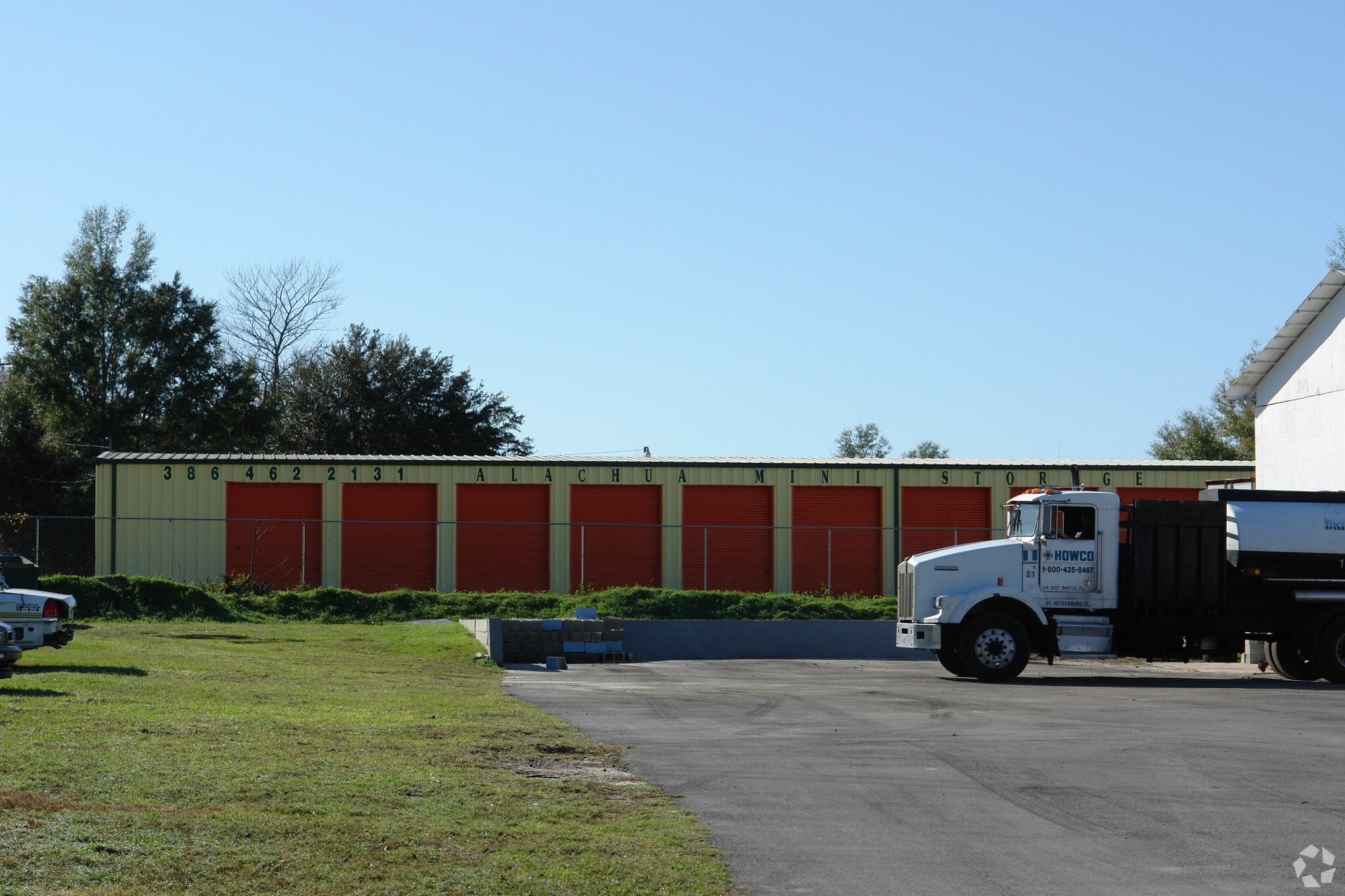 14709 NW 129th Ter, Alachua, FL for sale Primary Photo- Image 1 of 21