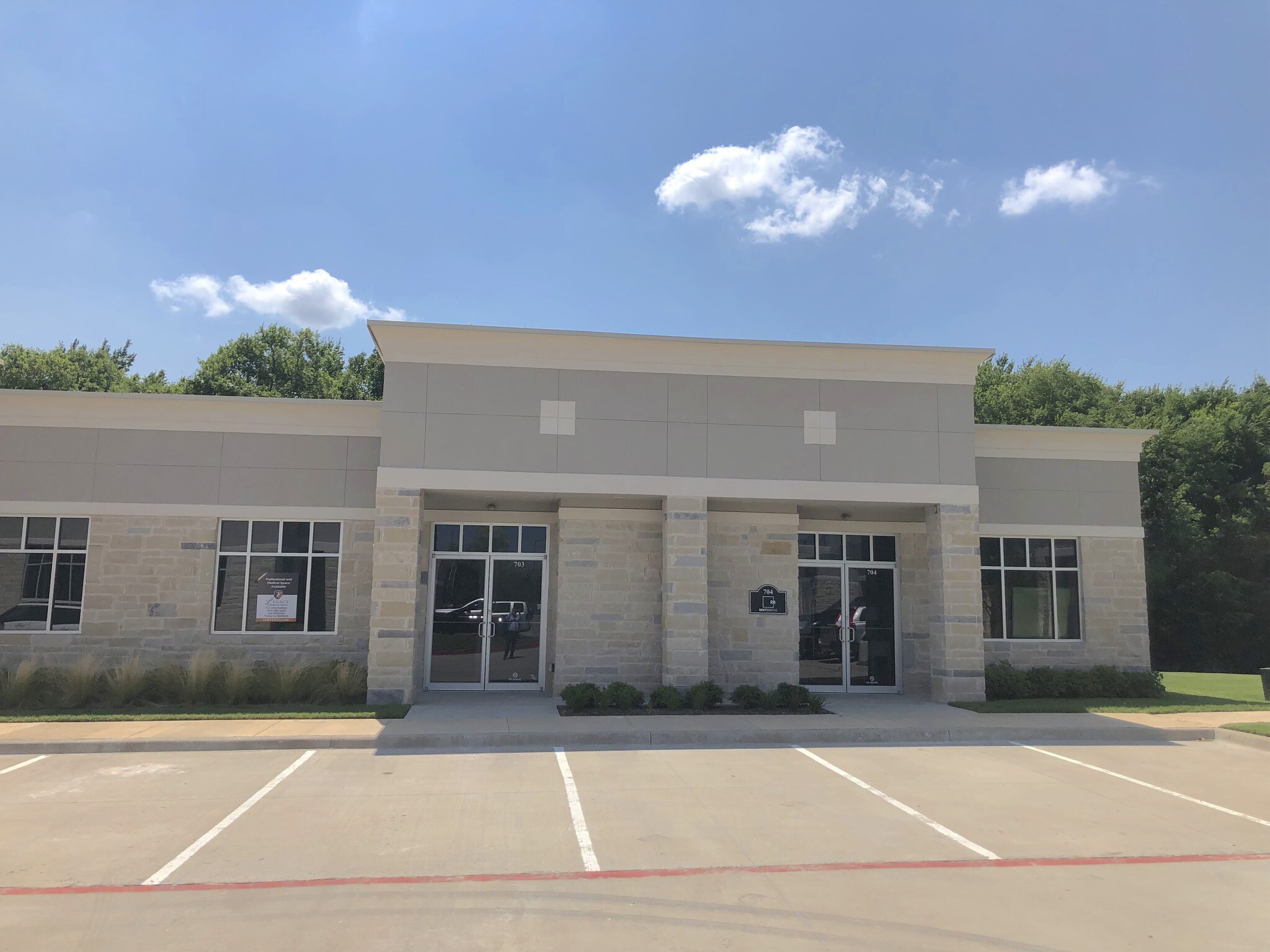 1402 S Custer Rd, McKinney, TX for sale Building Photo- Image 1 of 1