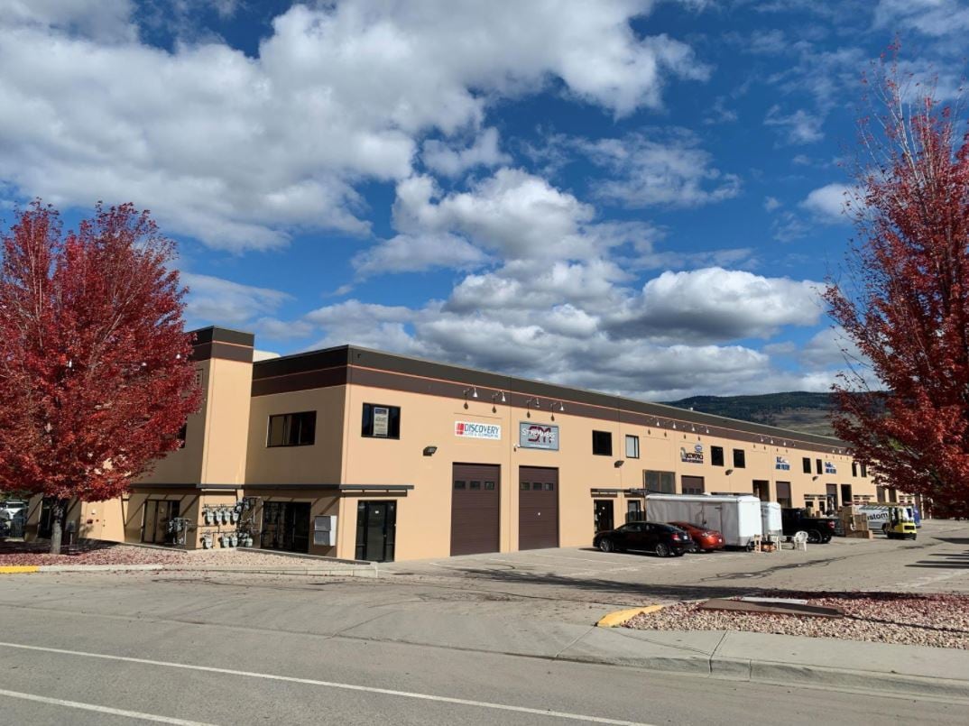 2955 Acland Rd, Kelowna, BC for sale Primary Photo- Image 1 of 1