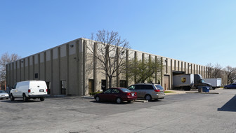 2200 S Busse Rd, Mount Prospect IL - Warehouse