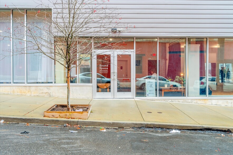 1501 N 31st St, Philadelphia, PA for lease - Building Photo - Image 3 of 32