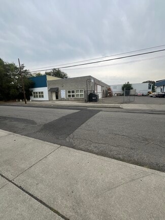 More details for 2911 E Boone Ave, Spokane, WA - Industrial for Sale