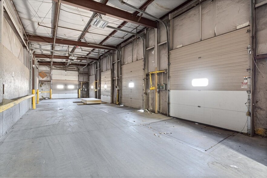 1412 S 1st St, Rogers, AR for lease - Interior Photo - Image 2 of 15