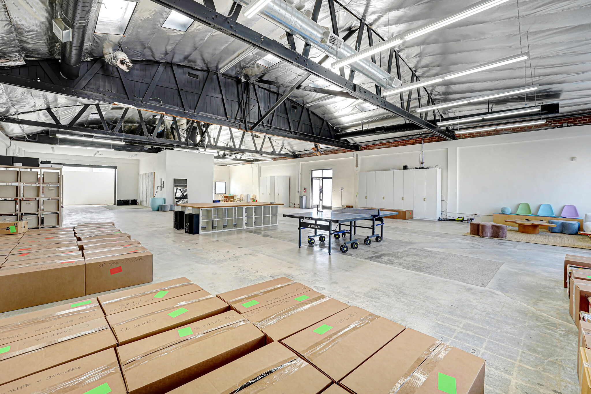 11124 Washington Blvd, Culver City, CA for lease Interior Photo- Image 1 of 7