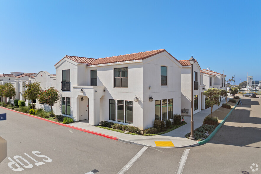 1196 Portside Dr, Ventura, CA for lease - Building Photo - Image 3 of 28