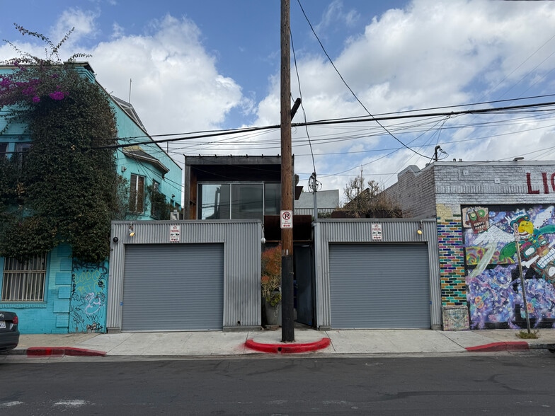 1322 Innes Pl, Venice, CA for sale - Building Photo - Image 1 of 37