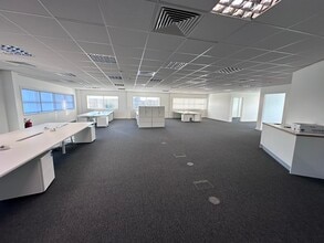 Genesis Way, Grimsby for lease Interior Photo- Image 2 of 3