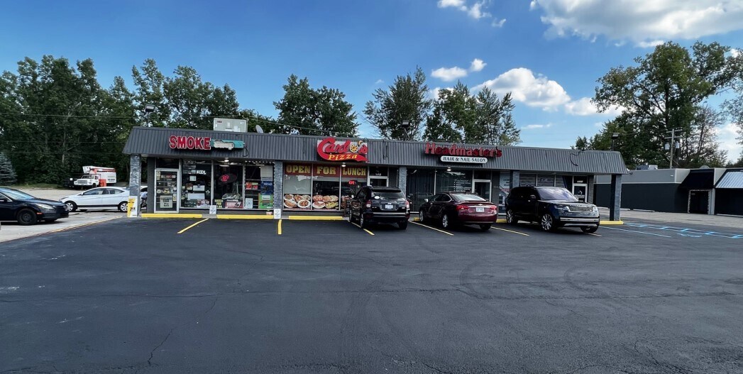 3645436474 Groesbeck Hwy, Clinton Township, MI 48035