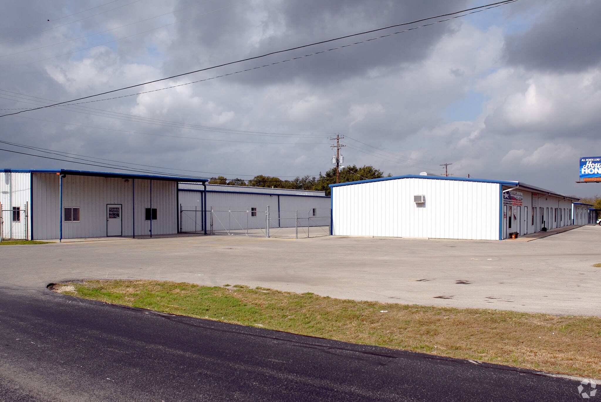 15725 W State Highway 29, Liberty Hill, TX for lease Primary Photo- Image 1 of 10
