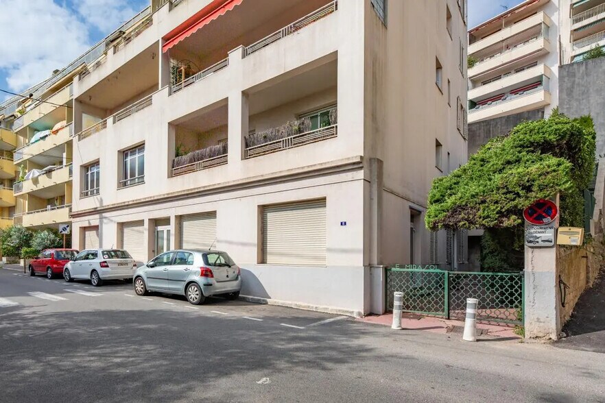 8 Boulevard Emile Zola, Grasse for sale - Building Photo - Image 1 of 17