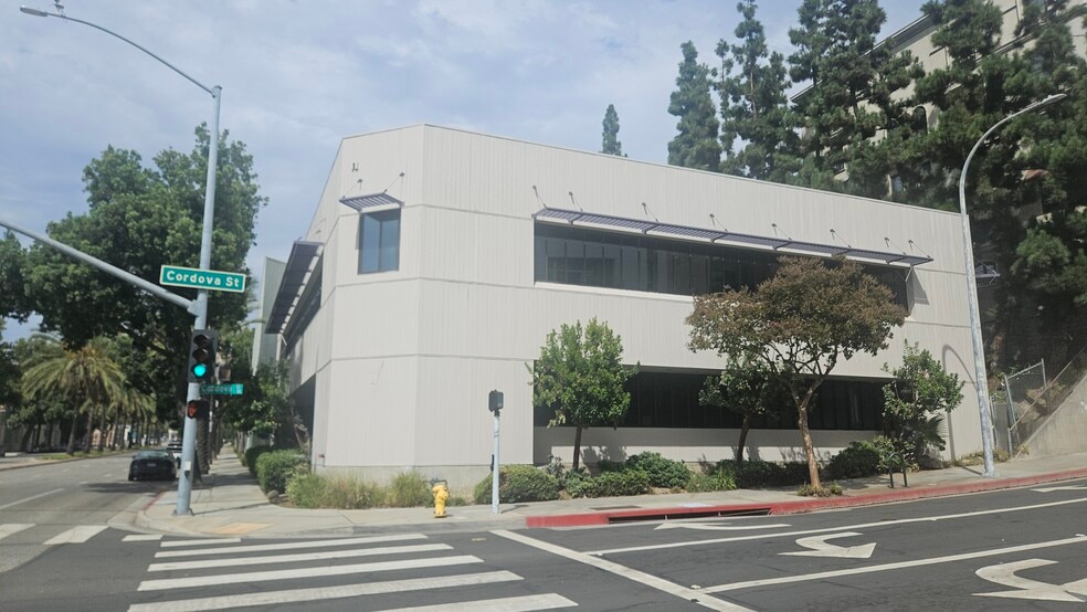 150 S Arroyo Pky, Pasadena, CA for lease - Building Photo - Image 2 of 8