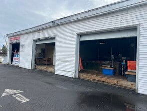 9 Water St, Kittery, ME for lease Interior Photo- Image 2 of 22