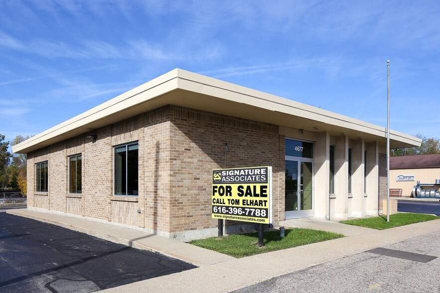 4658 Washington Ave, Hamilton, MI for sale - Building Photo - Image 1 of 1