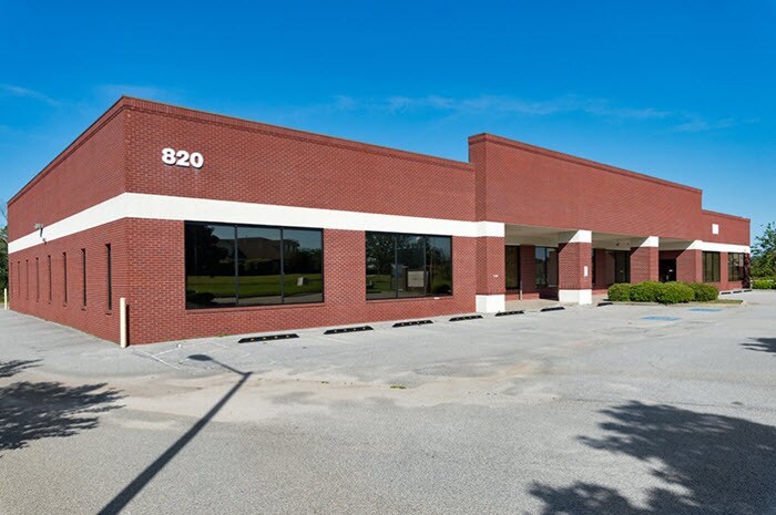 820 Duke Ave, Warner Robins, GA for sale Building Photo- Image 1 of 9