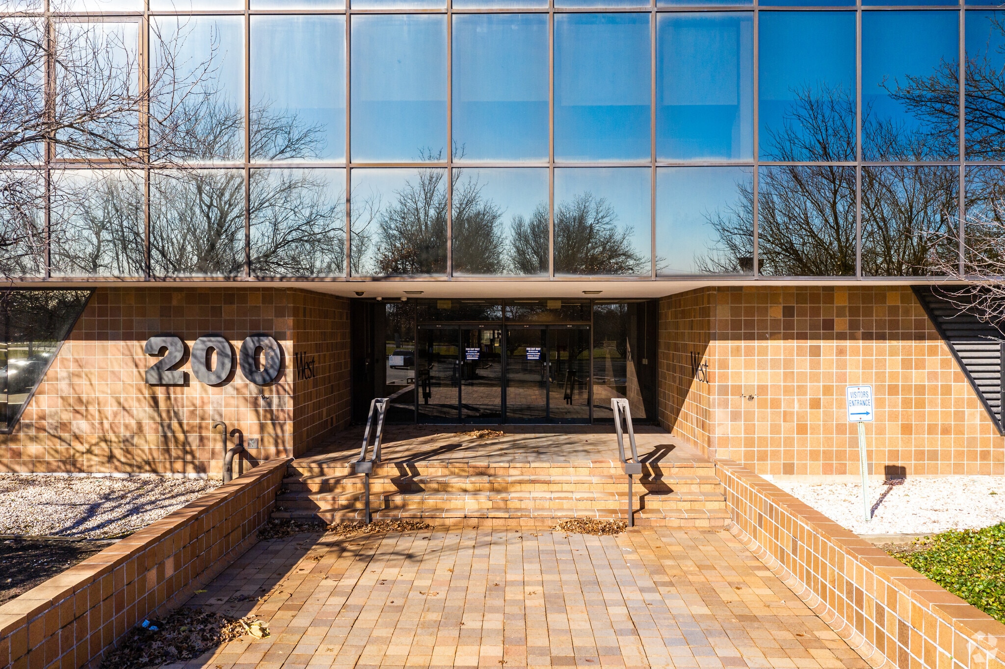 200 Jericho Quadrangle, Jericho, NY 11753 Office for Lease