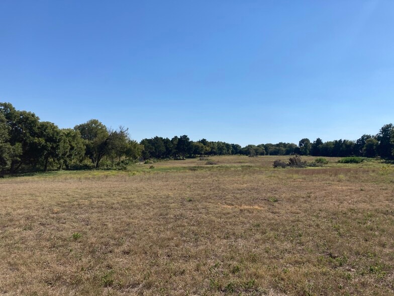 Shiloh Rd, Ovilla, TX 75154