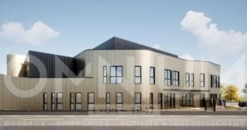 Office in Corbas for lease - Building Photo - Image 2 of 9