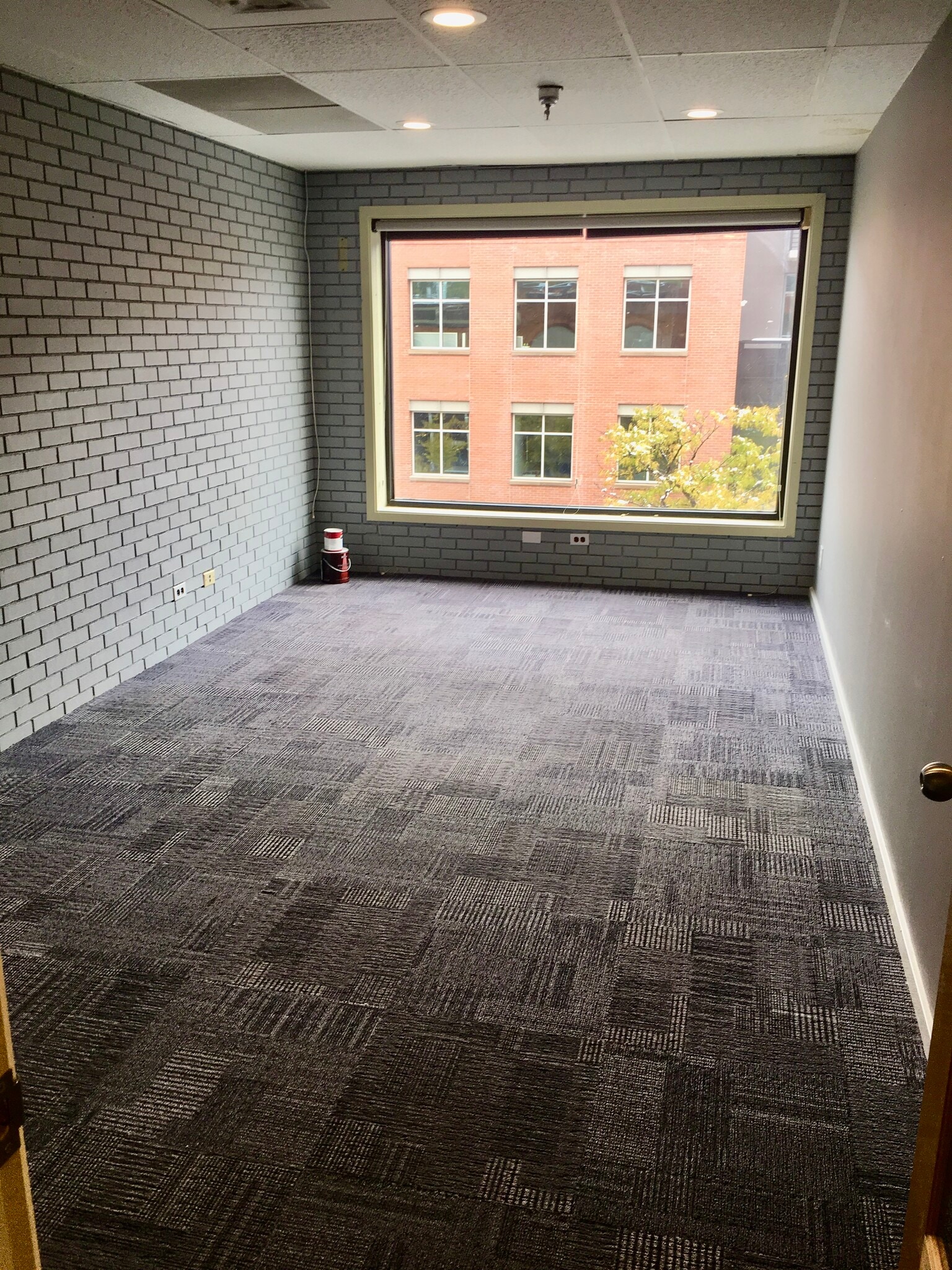 1035 Pearl St, Boulder, CO for lease Interior Photo- Image 1 of 1