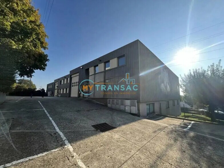 Flex in Neuilly-sur-Marne for lease - Building Photo - Image 2 of 14