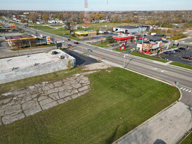 3109 Belvidere Rd, Waukegan IL - Gas Station