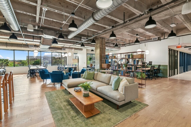 More details for 711 Navarro St, San Antonio, TX - Coworking for Lease
