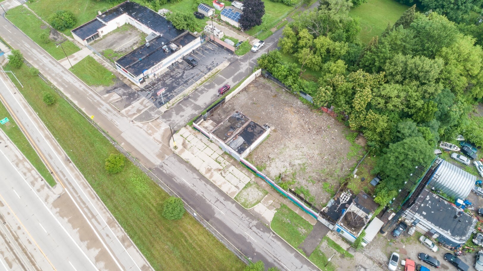 2122621258 Schoolcraft, Detroit, MI 48223 Retail for Sale