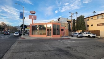 NNN Leased Investment Opportunity in WeHo - NNN Property