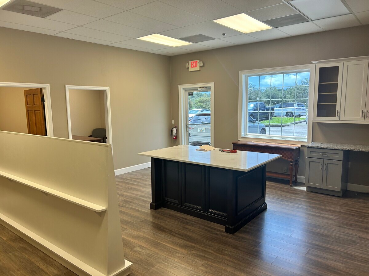 910 Belle Ave, Casselberry, FL 32708 - Unit #1140 - - Interior Photo - Image 1 of 2