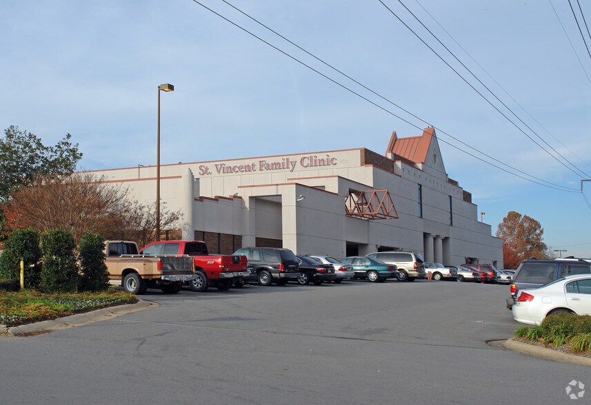 4202 S University Ave, Little Rock, AR 72204 St. Vincent Clinic