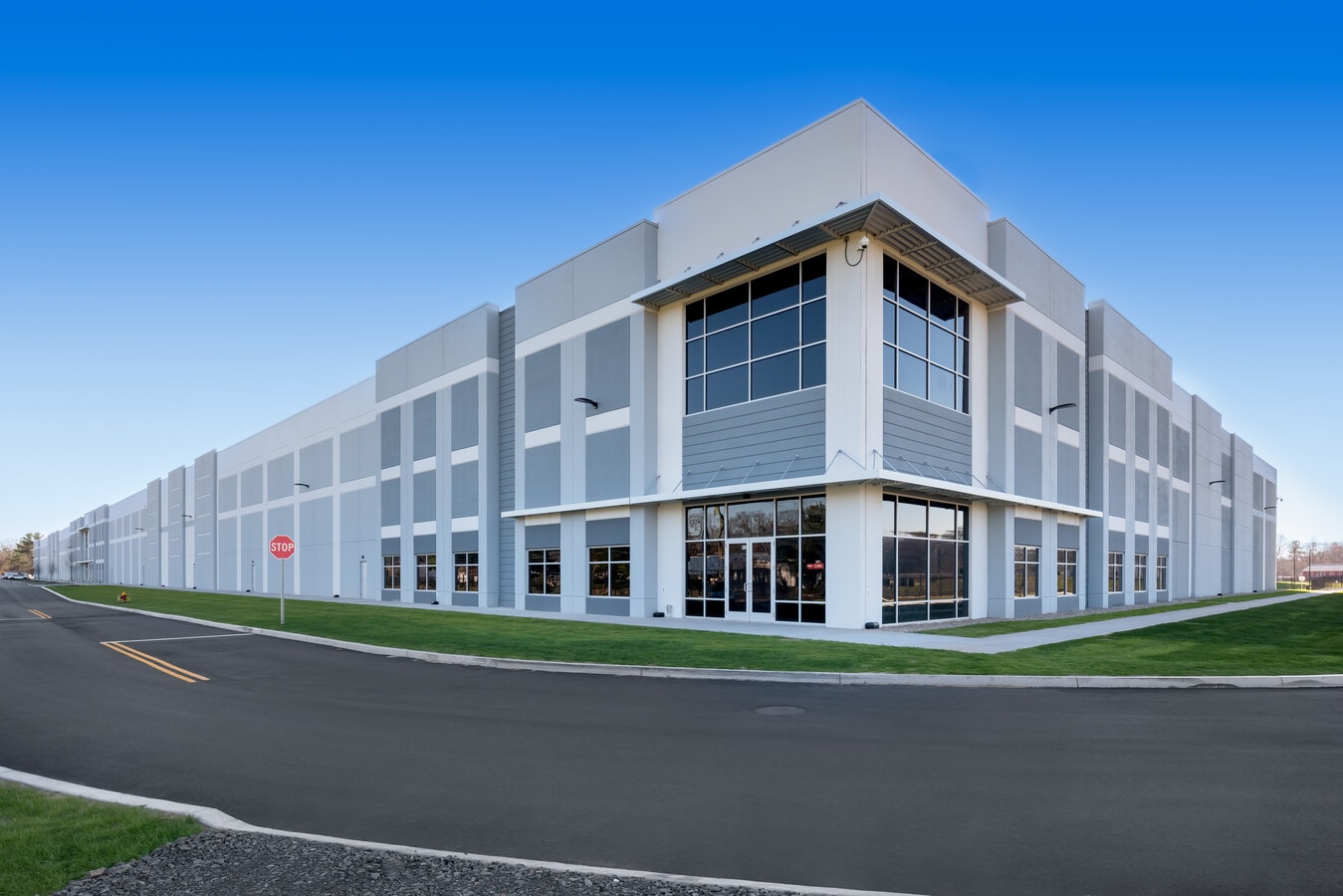 1190 Kennedy Rd, Windsor, CT 06095 | LoopNet
