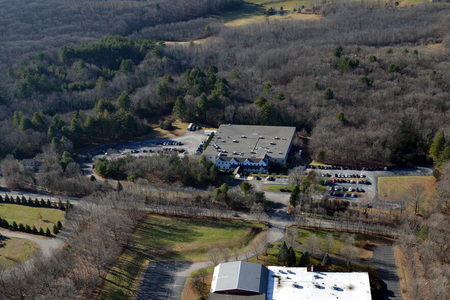 201 Summer St, Holliston, MA for sale - Building Photo - Image 1 of 1