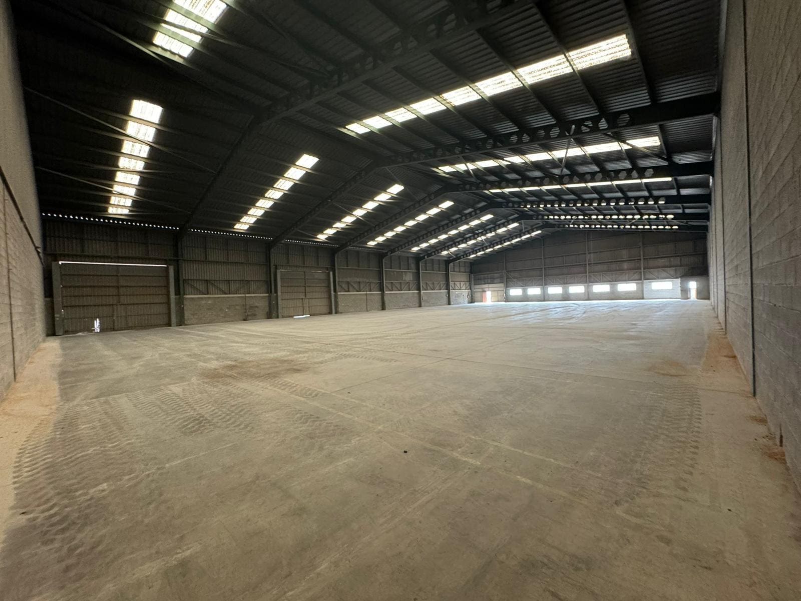 Industrial in Tarragona, Tarragona for lease Interior Photo- Image 1 of 7