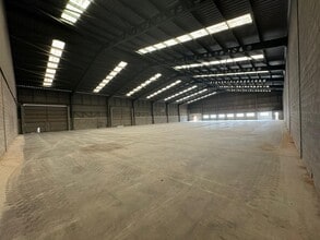 Industrial in Tarragona, Tarragona for lease Interior Photo- Image 1 of 7