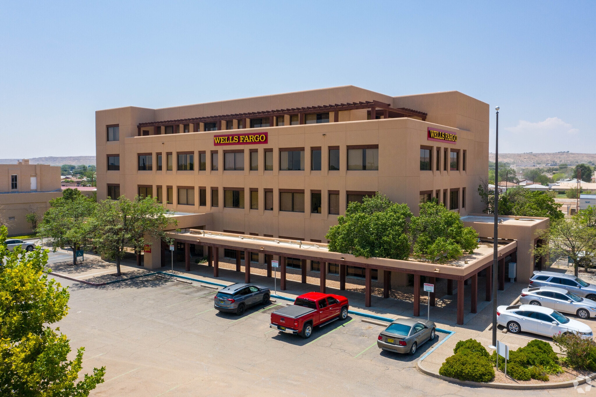 101 S Main St, Belen, NM for sale Primary Photo- Image 1 of 18