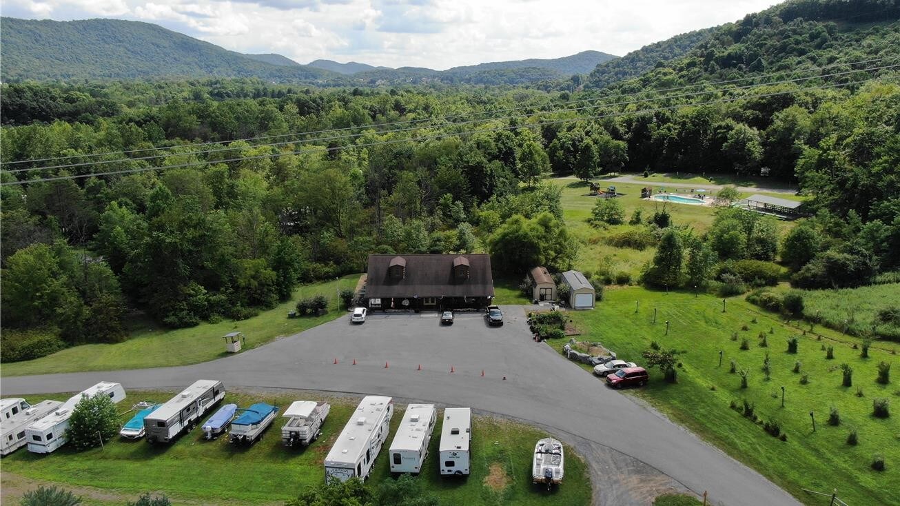 1172 River Rd, Saxton, PA 16678 Heritage Cove RV Resort