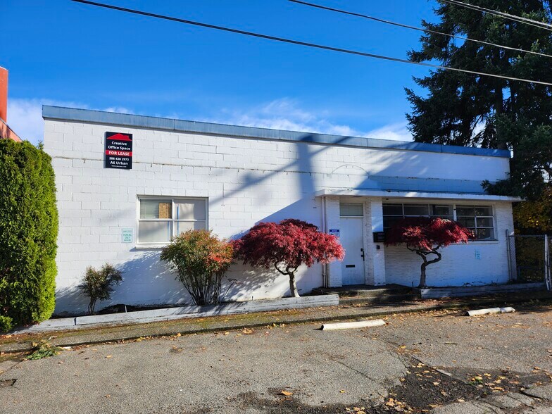 1128 Poplar Pl S, Seattle, WA for lease - Building Photo - Image 1 of 6