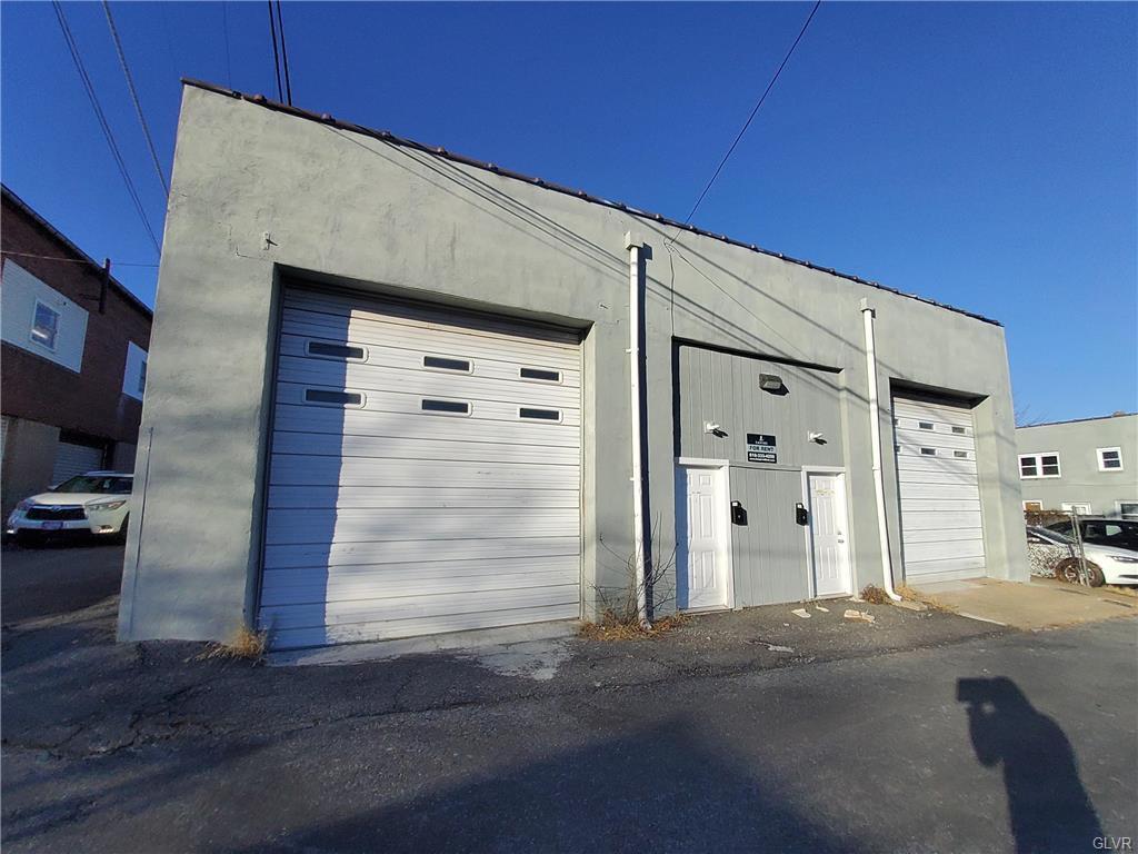 1611 Spruce St, Easton, PA for lease Building Photo- Image 1 of 7