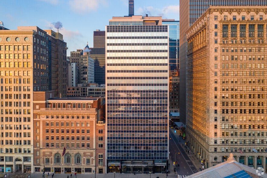 200 S Michigan Ave, Chicago, IL for lease - Building Photo - Image 3 of 18