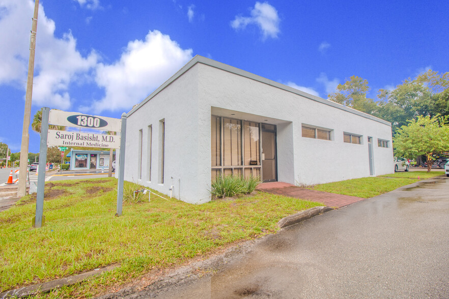 1300 Edgewater Dr, Orlando, FL for sale - Building Photo - Image 1 of 1