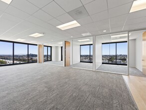 11150 Santa Monica Blvd, Los Angeles, CA for lease Interior Photo- Image 1 of 9