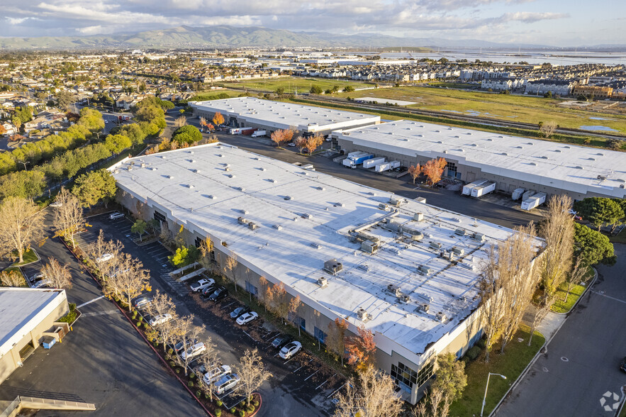 8602-8624 Thornton Ave, Newark, CA for lease - Aerial - Image 2 of 5