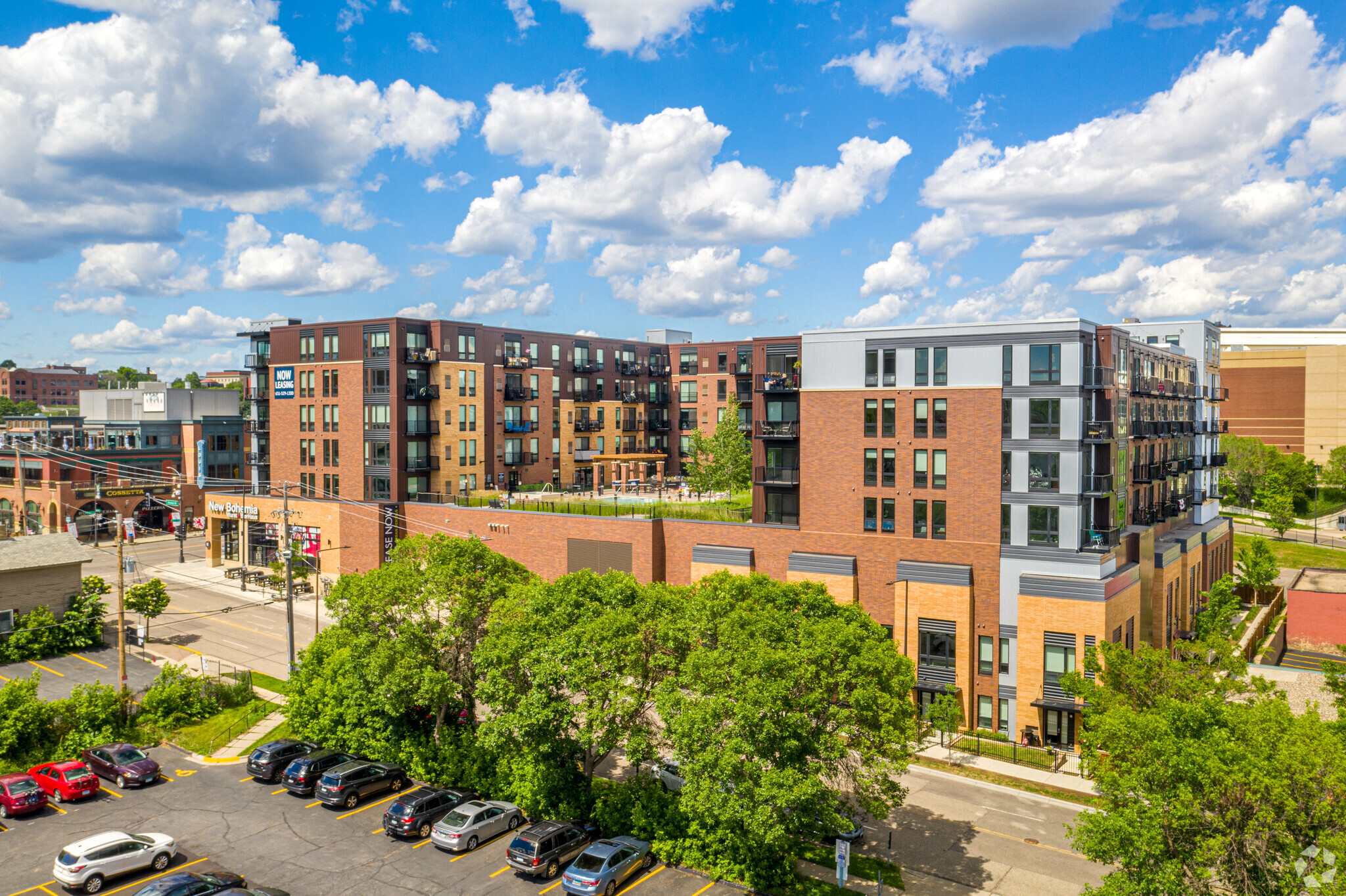 202 7th St W, Saint Paul, MN for sale Primary Photo- Image 1 of 1