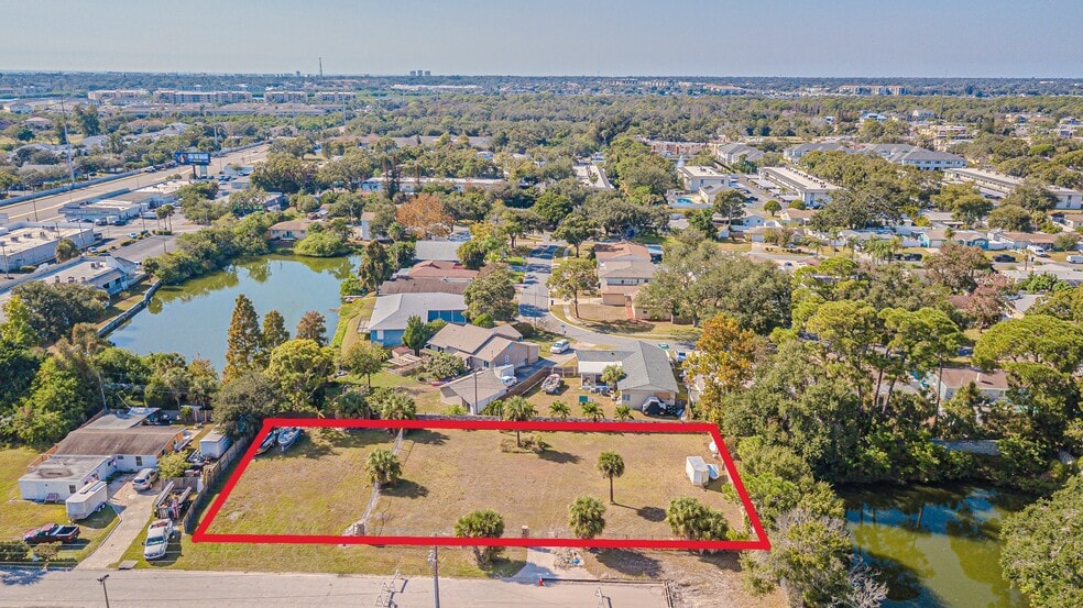 7598 90th Street, Seminole, FL for sale - Aerial - Image 3 of 38