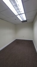 3825 Henderson Blvd, Tampa, FL for lease Interior Photo- Image 2 of 21