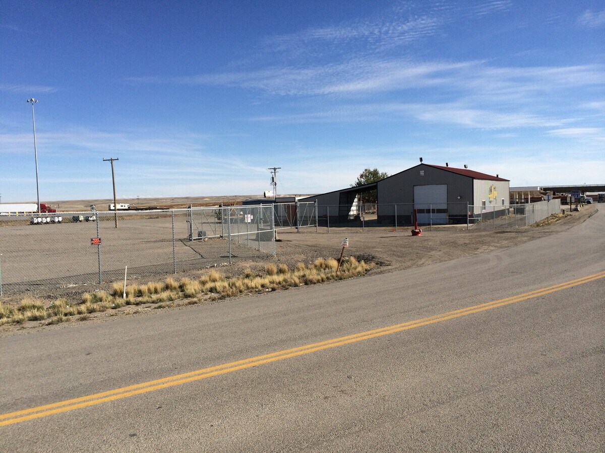 311 Kelly rd, Wamsutter, WY 82336